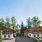 Das Dorf In Der Stadt Schladming